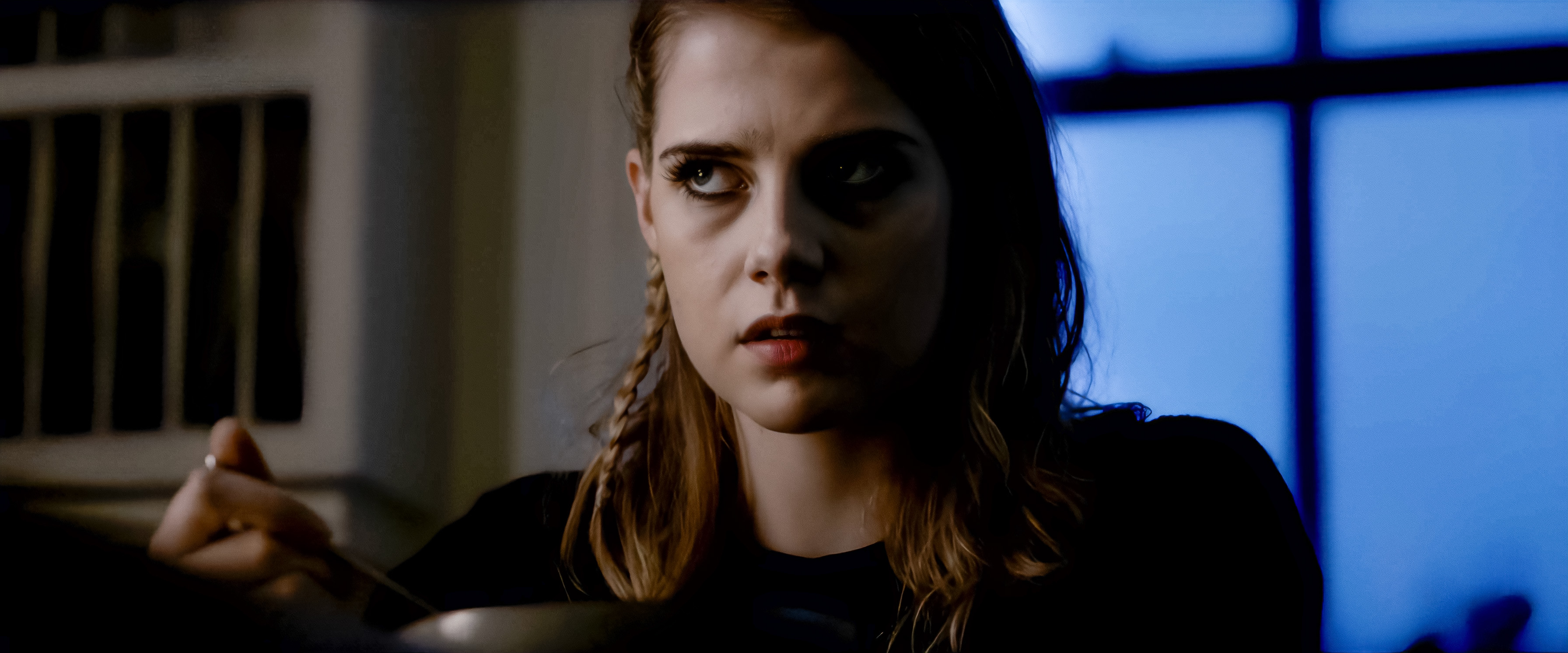 Lucy Boynton in Don't Knock Twice